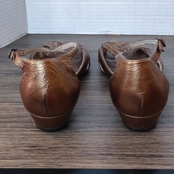 Clarks Artisan Strappy Sandals Size 8 Bronze Metallic Leather Open Toe Comfort - Picture 5 of 12